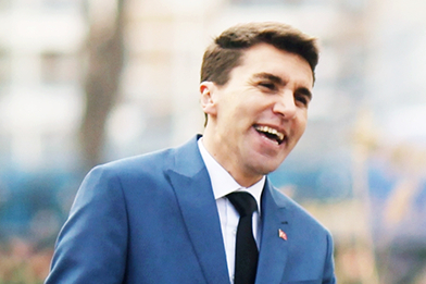 Enes Yalçın'a Çirkin Saldırı