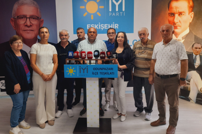 Kral Çıplak Bunu Hepimiz Biliyoruz!