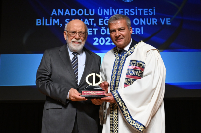 Anadolu Üniversitesi Akademik Yılı Açılışına Görkemli Tören