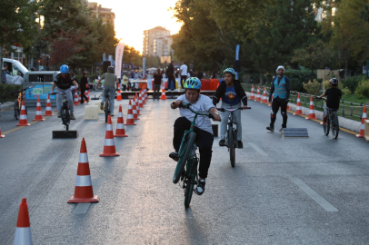 Dünya Otomobilsiz Kent Günü Coşkuyla Kutlandı