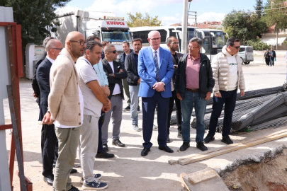 Başkan Kurt Osmangazi Mahallesi’nde ki Çalışmaları İnceledi