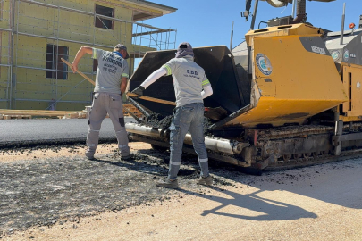 Büyükşehir Yol Yapım ve Bakım Çalışmalarını Sürdüyor