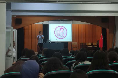 Kadın Sağlığı Projesi Okullarda Devam Ediyor