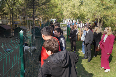 Başkan Ataç Öğrencilerle Doğal Yaşam Merkezinde Buluştu