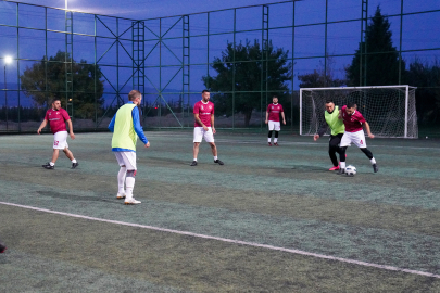 Tepebaşı Futbol Turnuvası Başladı
