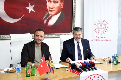 Çocukların Tribün Coşkusu Projesi İçin İmzalar Atıldı
