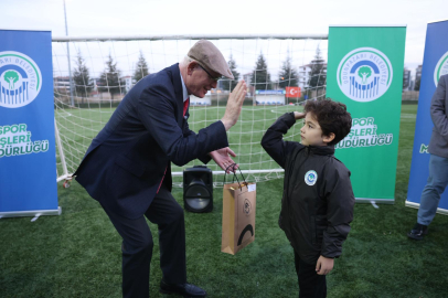 Kazım Kurt’tan Geleceğin Yıldızlarına Destek