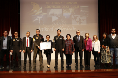 SOLOTÜRK Gösteri Ekibi ESOGÜ Öğrencileriyle Buluştu