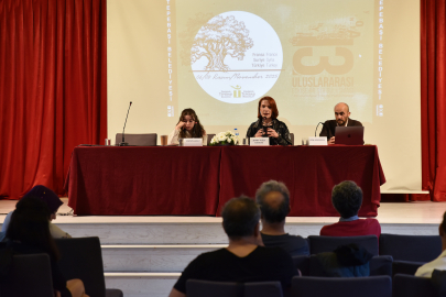 Şiir Buluşması Şair ve Şiir Severleri Bir Araya Getirdi