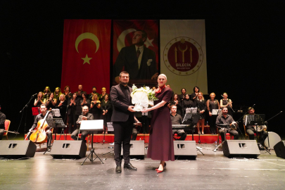 Başkan Subaşı: " İyi ki Atatürk Gibi Bir Değerimiz Var"