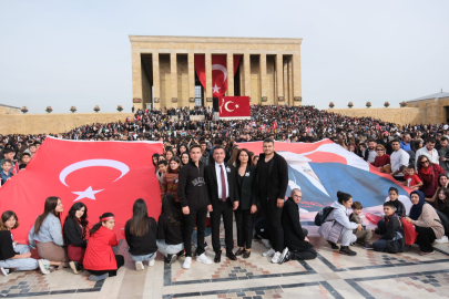 Sivrihisarlı Gençler Ata'nın Huzurunda