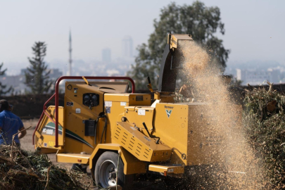 Yeşil Atıklar Kompost Gübreye Dönüşüyor