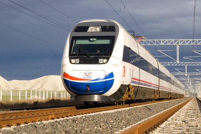 Öğretmenlere Tren Biletleri Yüzde 50 İndirimli