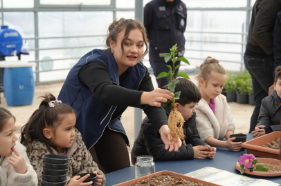 Minikler Üretim Sürecini Yerinde Gördü