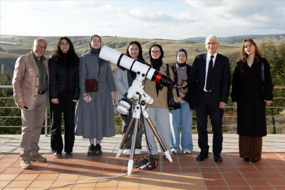 Rektör Özcan Yunus Emre Gözlem Evi'ni Ziyaret Etti