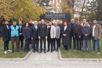 Öğretmenlerimiz Mutsuz, Borç İçinde ve Motivasyonsuz!