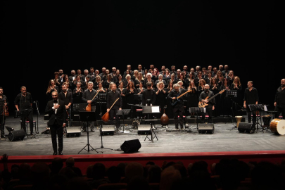 ESMEK Türk Halk Müziği Korosu'ndan Unutulmaz Gece