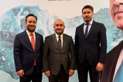 AK Parti'de Odunpazarı ve Tepebaşı İlçe Başkanları Belli Oldu