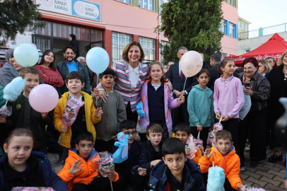 Başkan Ünlüce Çocukların Coşkusuna Ortak Oldu