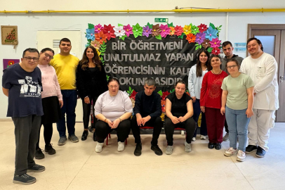 Öğretmenler Günü Birlik ve Dayanışma İçinde Kutlandı