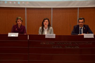 ESOGÜ’de Kadına Yönelik Şiddetle Mücadele Etkinliği Düzenlendi