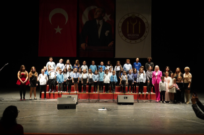 Küçük Piyanistler Orman Yangınlarına Karşı Farkındalık Mesajı Verdi