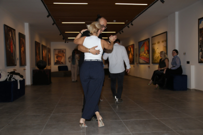 Sanat Sokağında Tango Rüzgarı