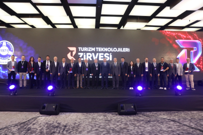 Yapay Zekâ Turizmde Geliri Artıracak, Maliyetleri Azaltacak