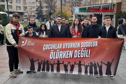 Çocuklar Ölürken Değil, Uyurken Susulur!