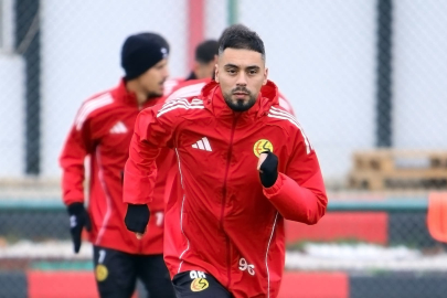 Eskişehirspor Lidere Bileniyor