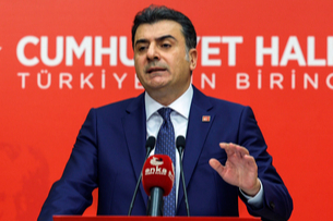 Bir Nesil Gözümüzün Önünde Kayıp Gitmektedir