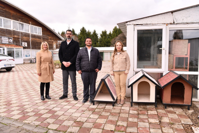 Patili Dostlara Kulübe Bağışı