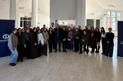 Gençler, "Afet Zamanlarında Dijital Gönüllülük" İçin Bir Araya Geldi