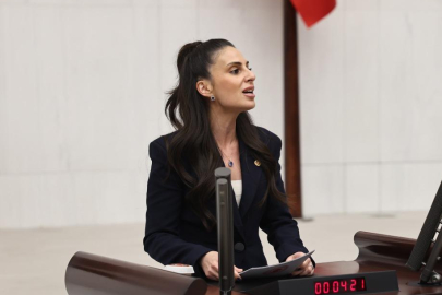 CHP'li Gizem Özcan'dan 11'inci Yargı Paketi Tepkisi