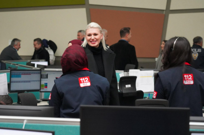 Başkan Subaşı Yeni Yıla Çalışanları Ziyaret Ederek Girdi