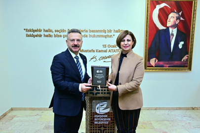 Vali Aksoy'dan Başkan Ünlüce'ye Veda Ziyareti