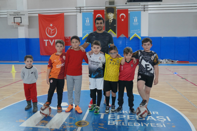 Tepebaşı'nda Futsal Sevgisi