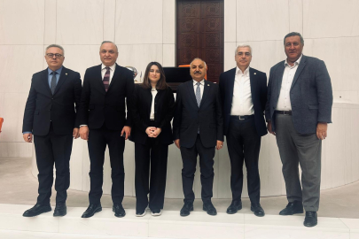 Kimlerin Emeklinin Mezarını Kazdığını Göreceğiz!