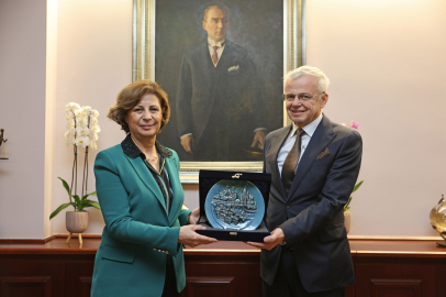 Romanya Fahri Konsolosu Vasile Vita'dan Başkan Ünlüce'ye Ziyaret