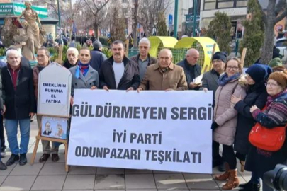 Her Şeyi Bitirdikleri Gibi Gülümsememizi de Bitirdiler