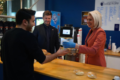 Melek Başkan'dan Öğrencilere Çorba İkramı