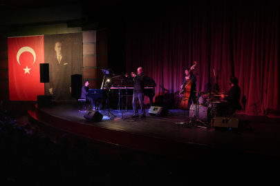 İmer Demirer Quartet Caz Konseri Müzikseverlerle Buluştu