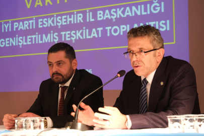 İYİ Parti Eskişehir Yeni Dönem Yol Haritasını Belirledi
