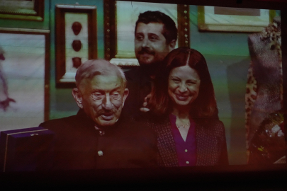 Şehir Tiyatroları Haldun Dormen'i Unutmadı