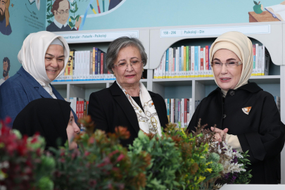 Prof. Dr. Gürcan "22 Okul 22 Kütüphane" Proje Açılışına Katıldı