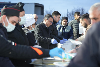 Büyükşehir'in İftar Davetleri Sürüyor