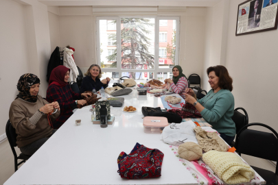 Odunpazarı'nda Kadınlara Örgü Atölyesi