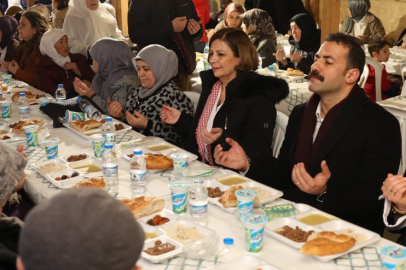 Başkan Ünlüce: "Bu Sofralar Paylaşmanın Simgesi"