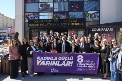 8 Mart Bizim İçin Hediyeleşme Değil, Sözleşme Günüdür