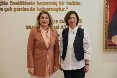 CHP Kadın Kolları Genel Başkanı Kaya'dan Başkan Ünlüce'ye Ziyaret